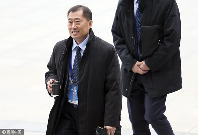 姬小满拿黄瓜c自己